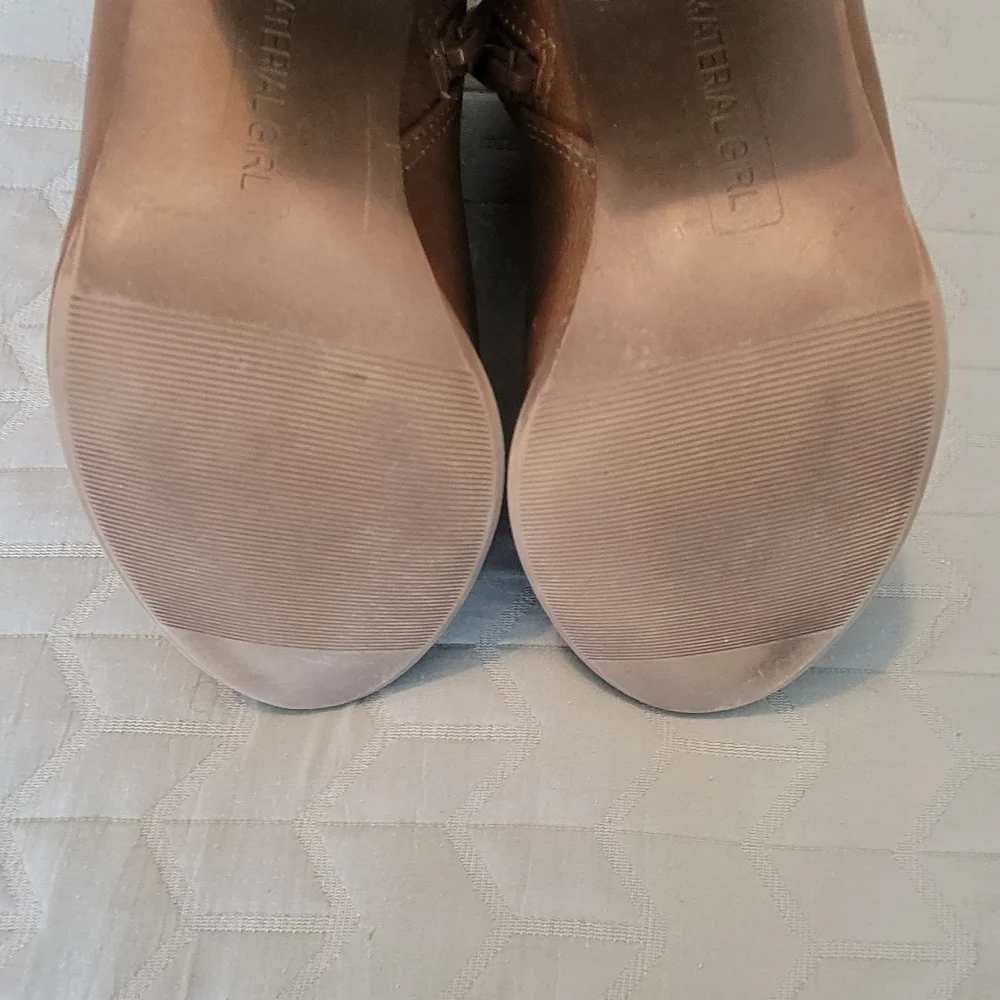 Booties - Picture 2 of 4